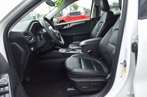 Used 2022 Ford Escape SEL w/ Technology Package image 12