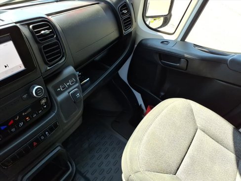 Used 2022 RAM ProMaster 2500 image 31