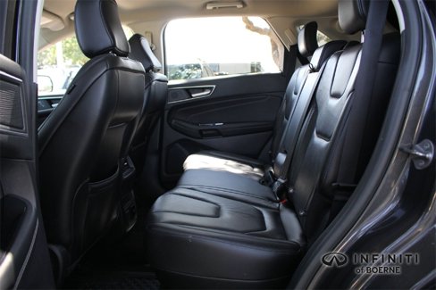 Used 2020 Ford Edge Titanium image 27