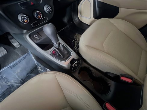Used 2018 Jeep Compass Sport image 15