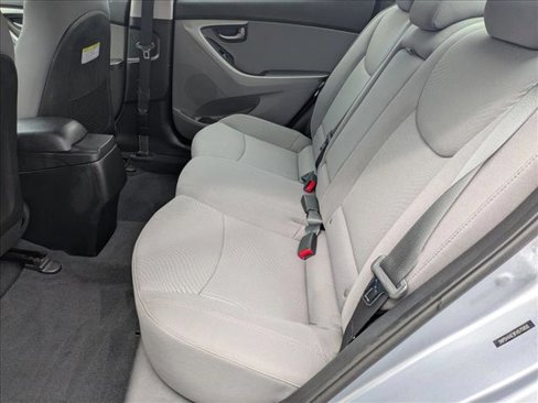 Used 2015 Hyundai Elantra SE w/ Option Group 02 image 17