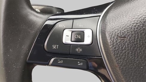 Used 2021 Volkswagen Jetta R-Line w/ R-Line Cold Weather Package image 23