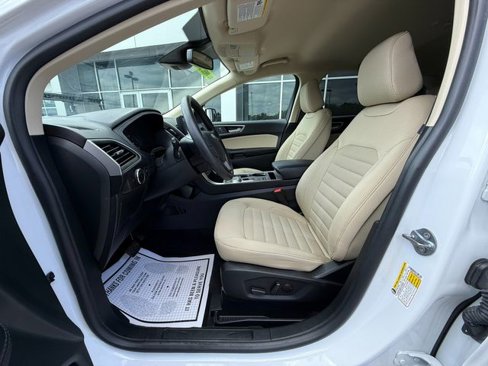 Used 2024 Ford Edge SEL image 19