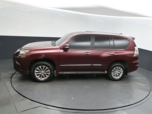 Used 2016 Lexus GX 460 image 35