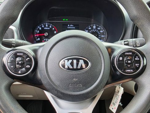 Used 2020 Kia Soul LX image 25