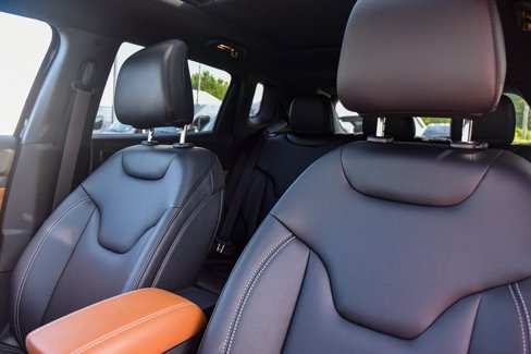 New 2025 Jeep Compass Limited w/ Sun and Sound Group image 21