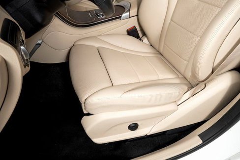 Used 2022 Mercedes-Benz GLC 300 4MATIC w/ Premium Package Lite image 18