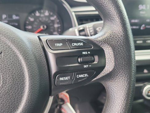 Used 2022 Kia Rio S image 28