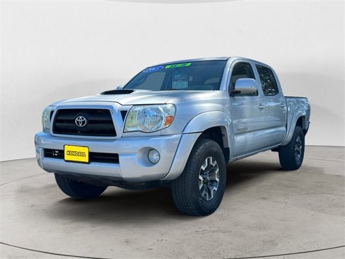Used 2005 Toyota Tacoma 4x4 Double Cab image 2