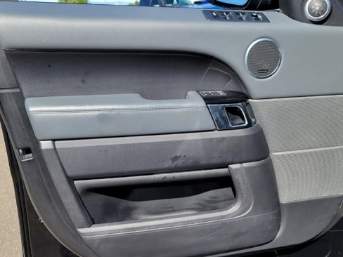 Used 2015 Land Rover Range Rover Sport HSE image 7