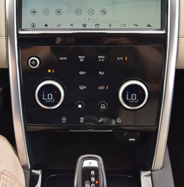 Used 2020 Land Rover Discovery Sport S image 37