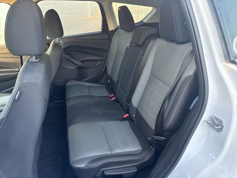 Used 2016 Ford Escape SE w/ Equipment Group 201A image 11