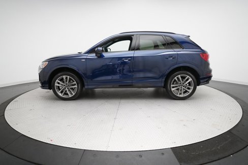 Used 2024 Audi Q3 2.0T Premium Plus w/ Premium Plus Package image 24