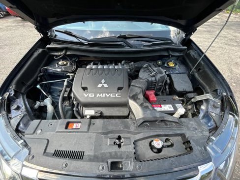 Used 2016 Mitsubishi Outlander GT image 25