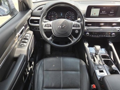 Used 2021 Kia Telluride EX image 4