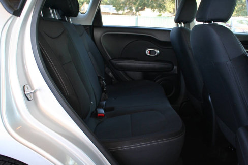 Used 2015 Kia Soul image 18