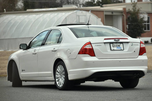 Used 2012 Ford Fusion Hybrid image 7