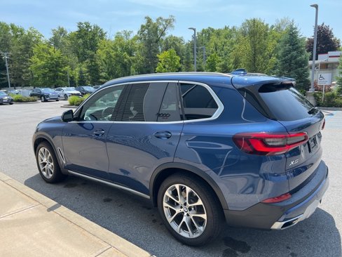 Used 2020 BMW X5 xDrive40i w/ Executive Package image 39