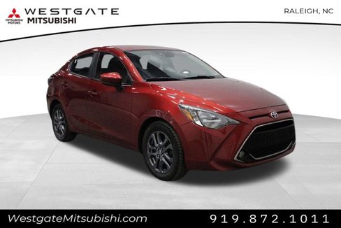 Used 2019 Toyota Yaris LE image 1