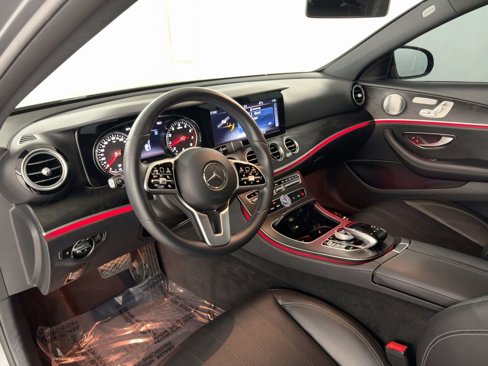 Certified 2019 Mercedes-Benz E 300 image 4