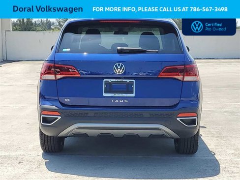 Certified 2023 Volkswagen Taos SE image 13
