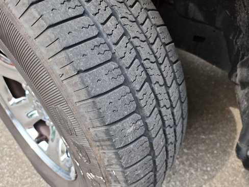 Used 2013 RAM 1500 Express image 35