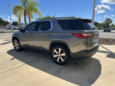 Used 2019 Chevrolet Traverse LT w/ LT Premium Package image 7