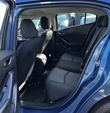 Used 2017 MAZDA MAZDA3 Sport image 16