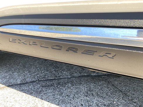 Used 2020 Ford Explorer XLT w/ Comfort Package image 44