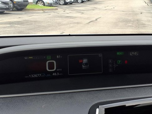 Used 2016 Toyota Prius Three Touring image 12