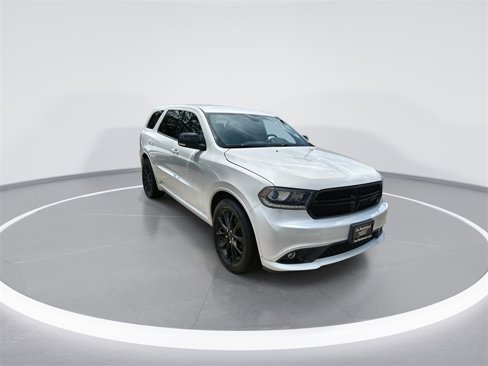 Used 2017 Dodge Durango GT w/ Blacktop Package image 2