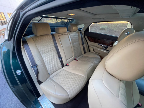 Used 2016 Jaguar XJ L Portfolio image 39
