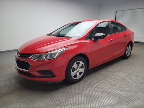 Used 2017 Chevrolet Cruze LS image 2
