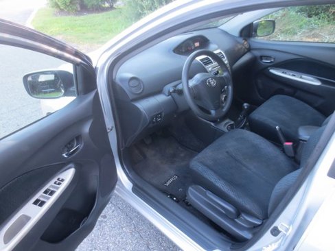Used 2007 Toyota Yaris Sedan image 2