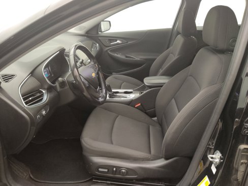 Used 2018 Chevrolet Malibu LT w/ Driver Confidence Package image 17