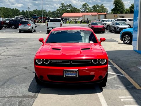Used 2023 Dodge Challenger SXT image 11