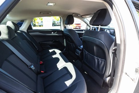 Used 2021 Kia K5 LXS image 27