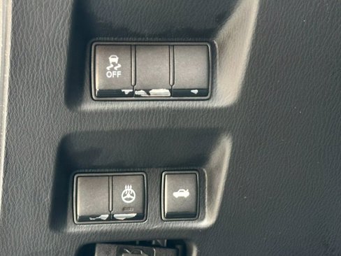 Used 2011 INFINITI M56 x image 12