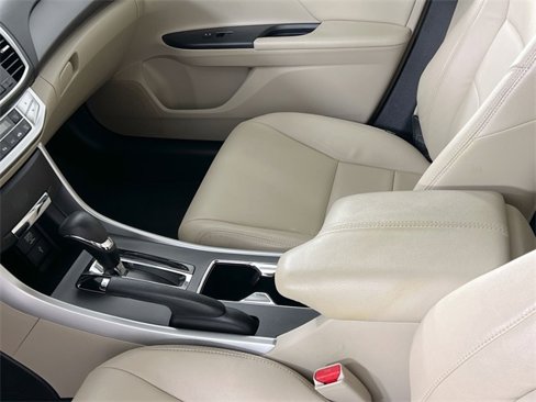 Used 2013 Honda Accord LX image 20