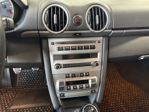 Used 2005 Porsche Boxster image 37