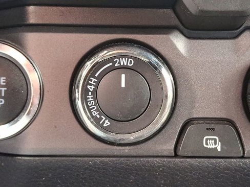 Used 2021 Toyota Tacoma TRD Off-Road image 23
