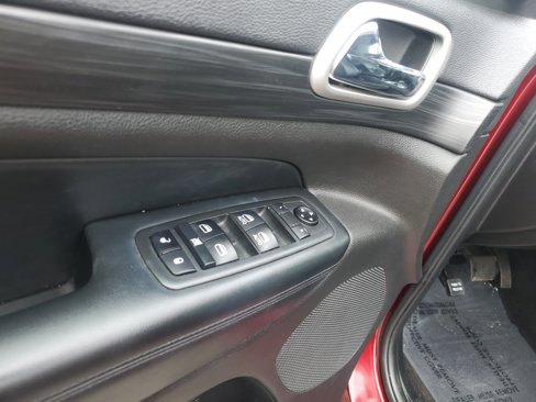 Used 2020 Jeep Grand Cherokee Altitude image 7
