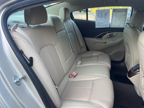 Used 2014 Buick LaCrosse Leather image 11