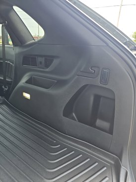 Used 2022 Ford Edge ST-Line image 13