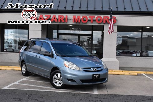 Used 2008 Toyota Sienna CE image 1