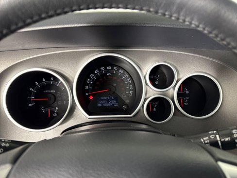 Used 2016 Toyota Sequoia Limited image 28