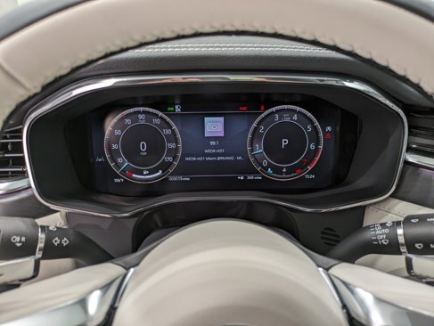 Used 2025 Jaguar F-PACE R-Dynamic S image 15