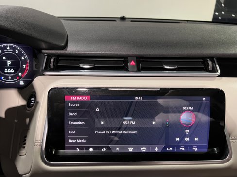 Used 2018 Land Rover Range Rover Velar R-Dynamic HSE image 35
