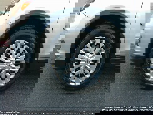 Used 2019 Nissan Rogue S image 47
