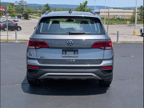 Used 2023 Volkswagen Taos S w/ Driver Assistance Package image 8